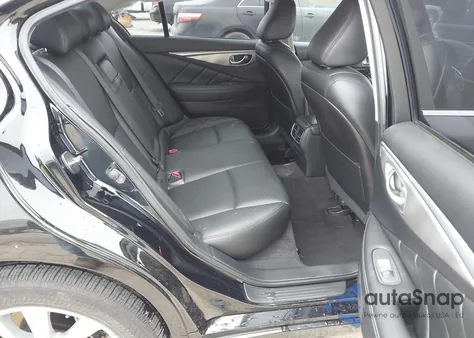 2015 Infiniti Q50 Premium/Sport z USA, uszkodzony, nr VIN JN1BV7AP2FM336025